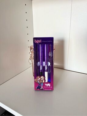 Bratz x BeautyCreations Eyeliner Set with Precision Brush